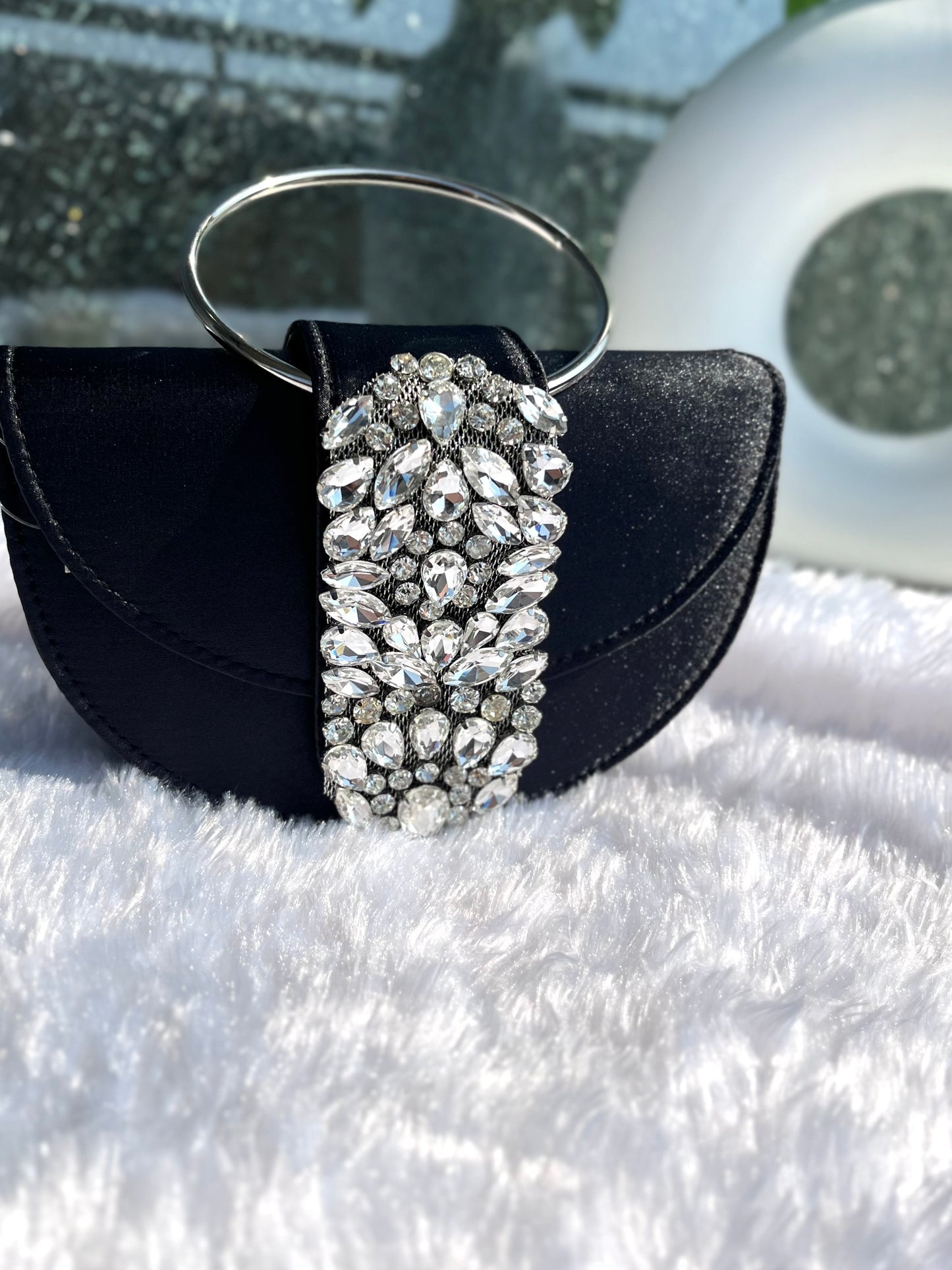 Diamond Crescent Clasp 💫✨