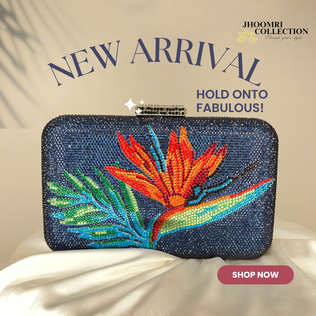 BEADED FLORAL BLUE HANDCLUTCH